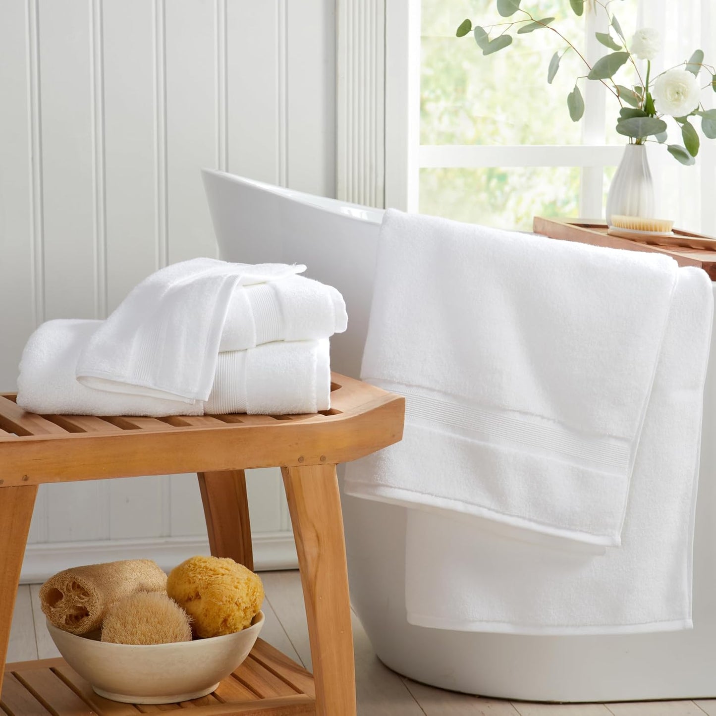 Luxury Bamboo Rayon Bath Towel Set of 4 | 35% Bamboo Rayon - 65% Zero Twist Cotton | Absorbent Quick-Dry Towels for Bathroom | Oeko-Tex Standard 100 Cotton | White - 4 Pack